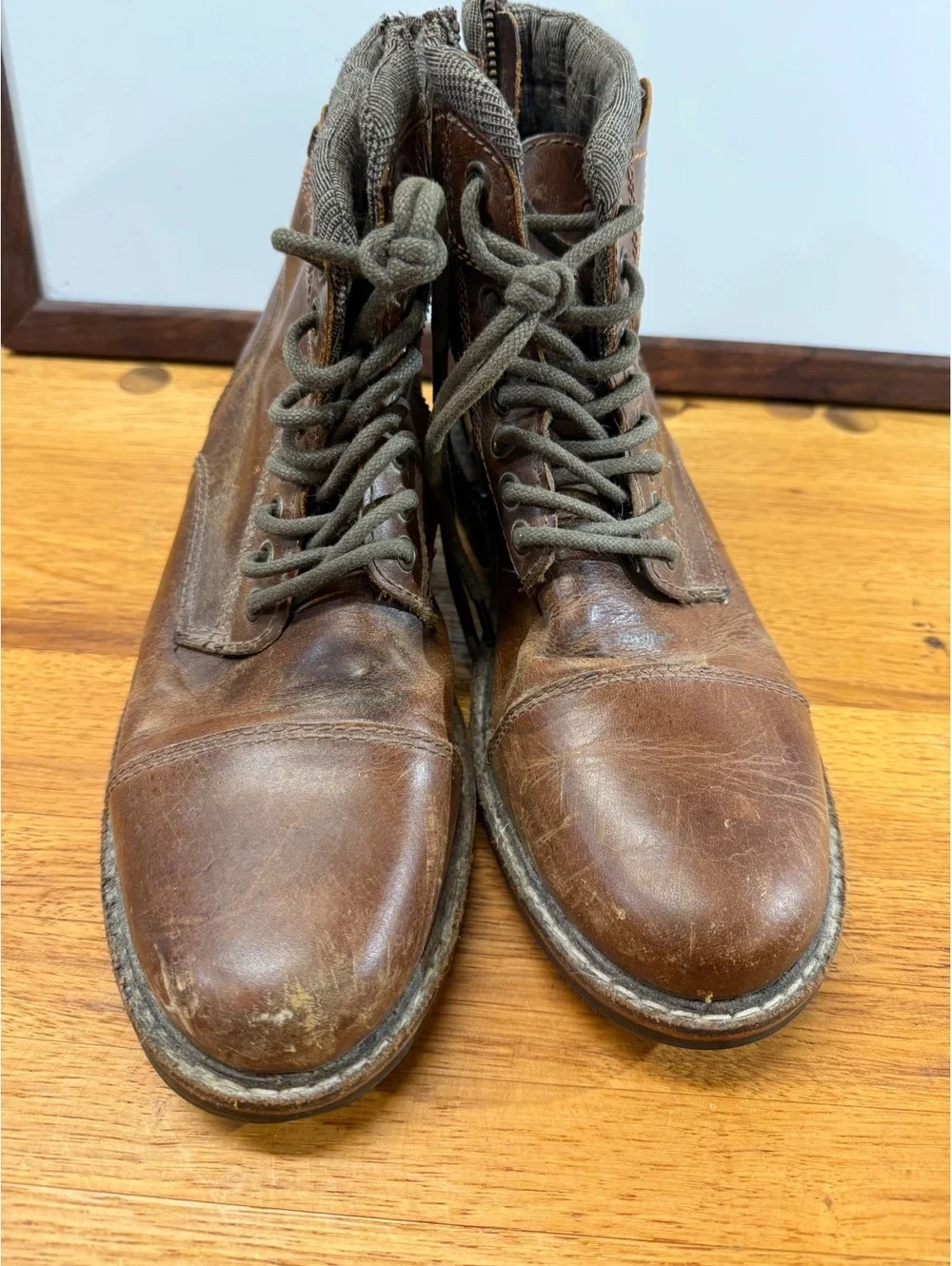 Crevo Camden Chestnut Leather Lace-Up Boots, US Size 9, Memory Foam Insole